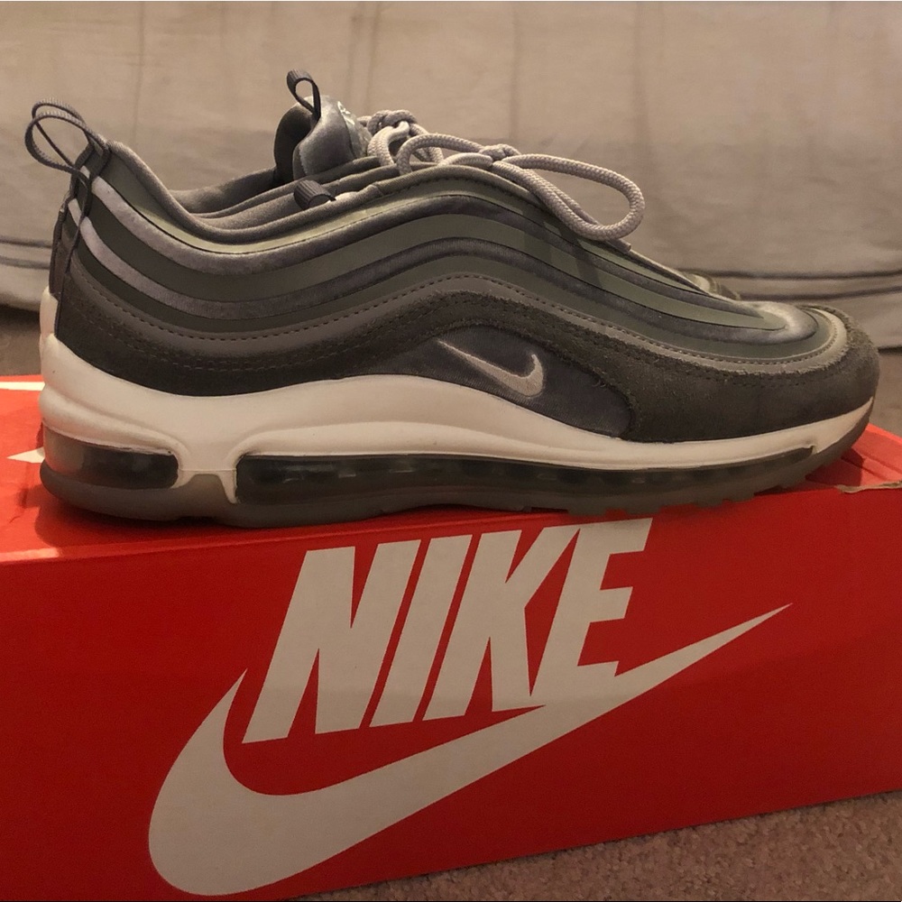 Nike Women’s AirMax 97 UL’17 LX